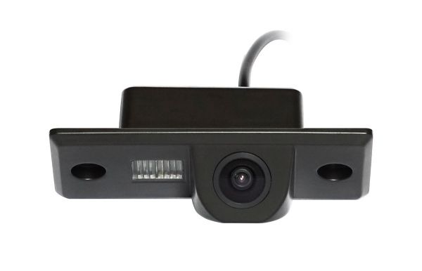 Штатна камера заднього виду Incar VDC-015B Volkwagen Tiguan, Touareg I, Skoda Fabia I-II, Yeti, Porsche Cayenne I