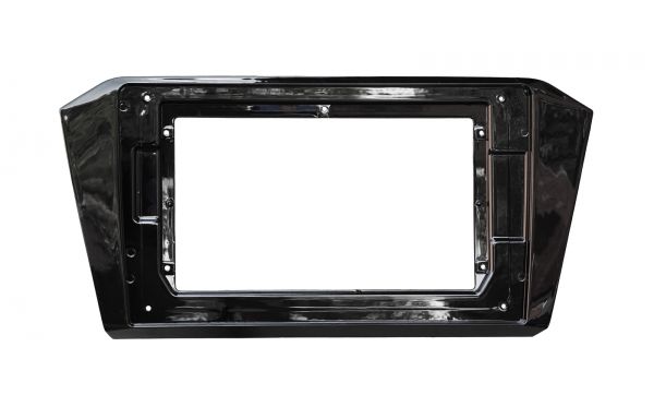 Переходная рамка Incar RVW-FC579 для Volkswagen Passat В8 2015+